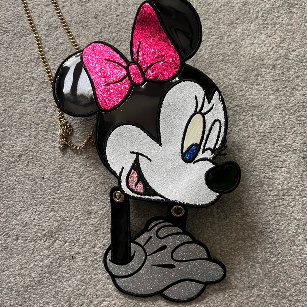 Danielle Nicole Minnie Mouse Handbag.